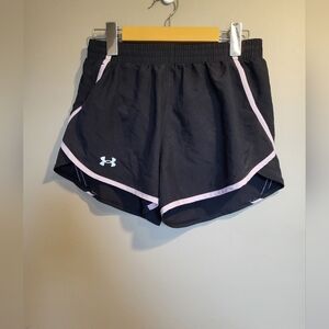Under Armour Women's Black Shorts, Size XS (26)